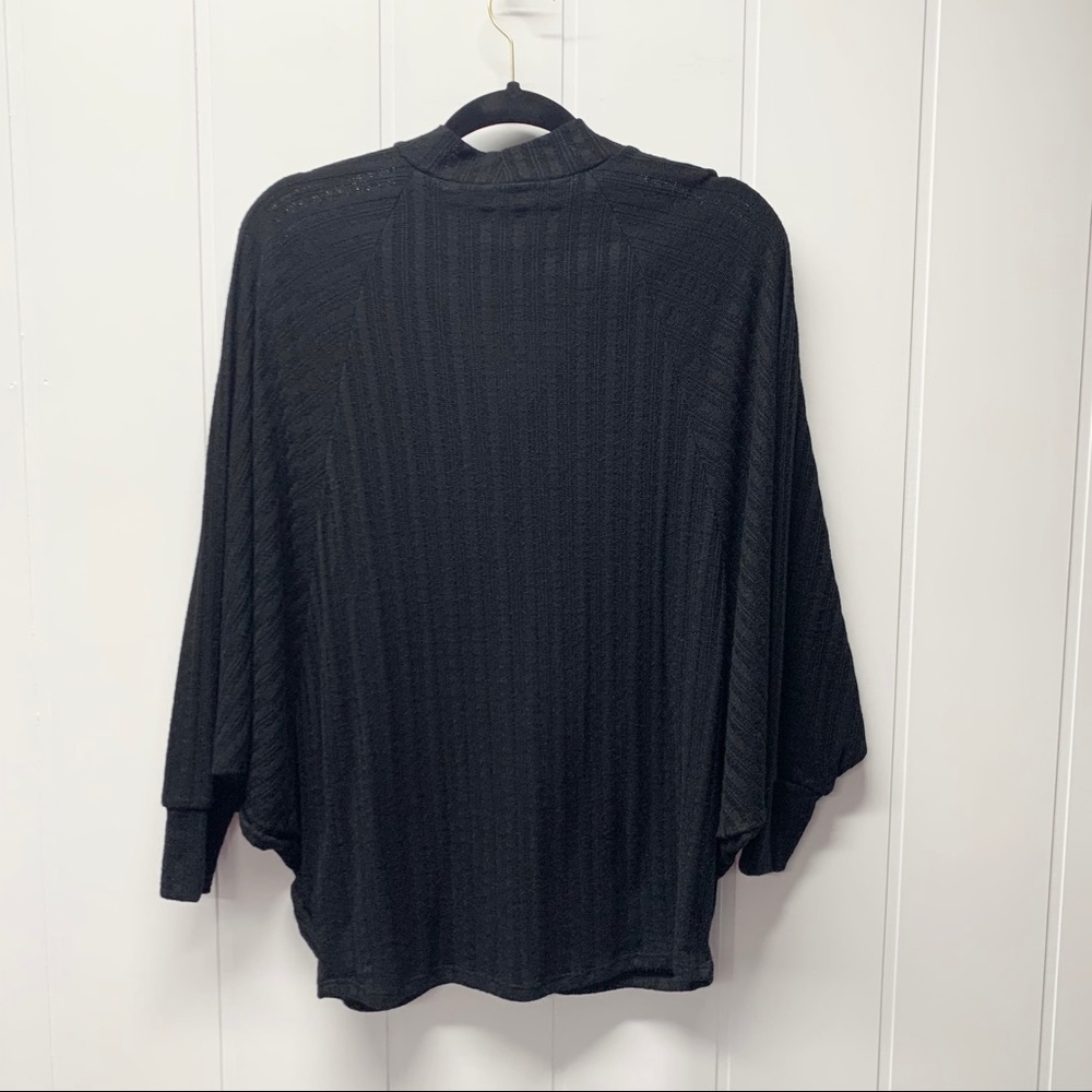 NWT Dolman Sleeve Black Blouse - Picture 12 of 15